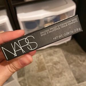 NARS Smudge Proof Eye Base